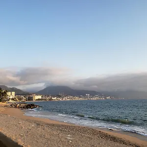 Apartment Hermoso En Tules, Frente Al Mar En Medio De Hermosos Jardines, Es Unico!!!